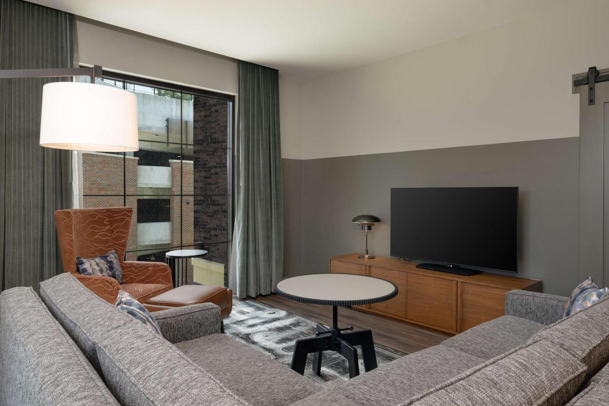 Hotel Nickel Plate Fishers, Tapestry Collection By Hilton 外观 照片
